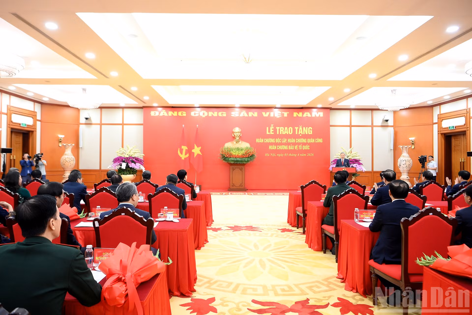 ndo_br_a10-bnd-6706.jpg