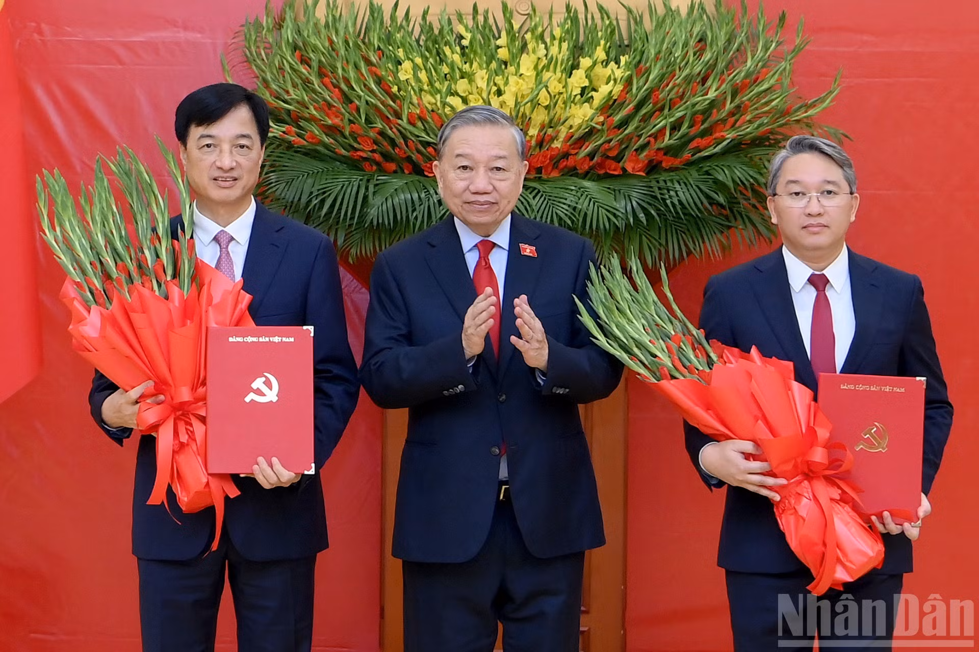ndo_br_a4-bnd-7702.jpg
