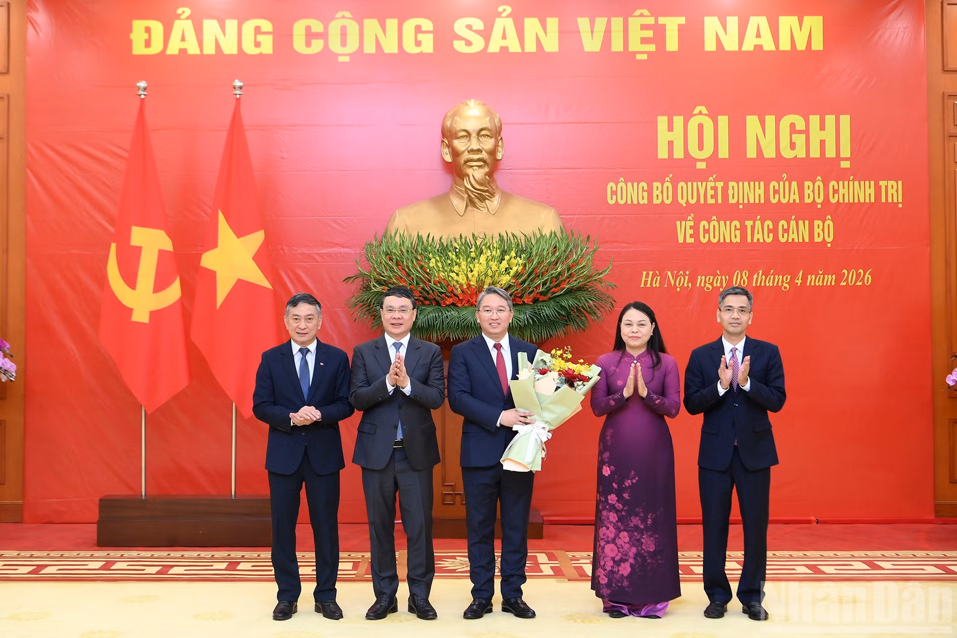 ndo_br_a11-bnd-7727.jpg