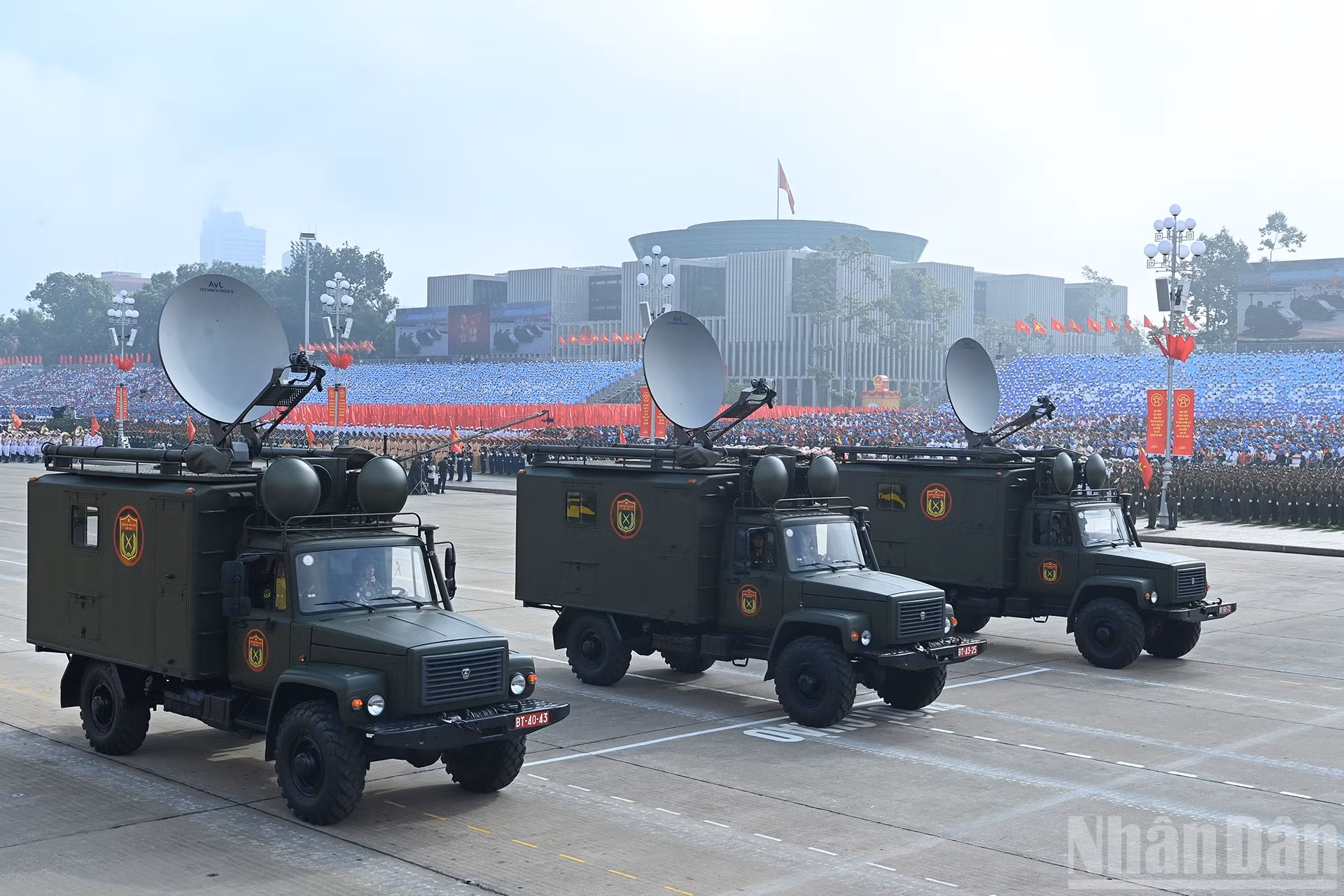 ndo_br_a19-bnd-1335.jpg