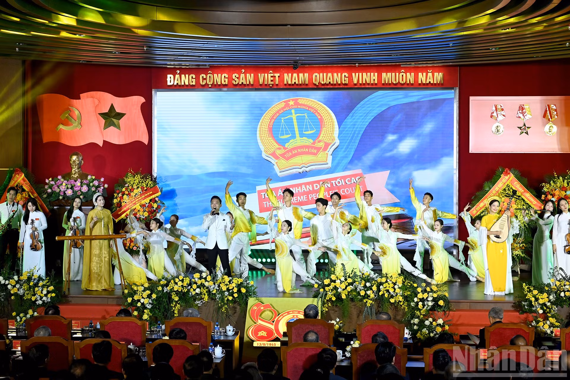 ndo_br_a10-bnd-4878.jpg