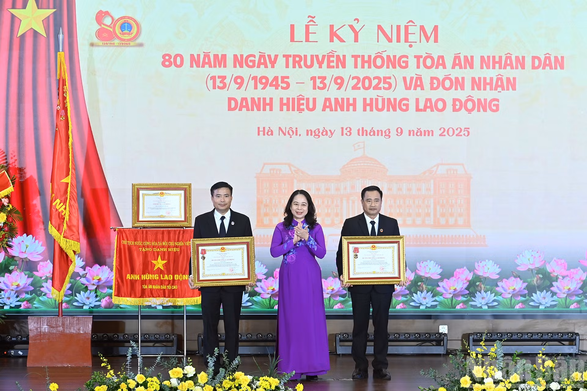 ndo_br_a8-bnd-5012.jpg