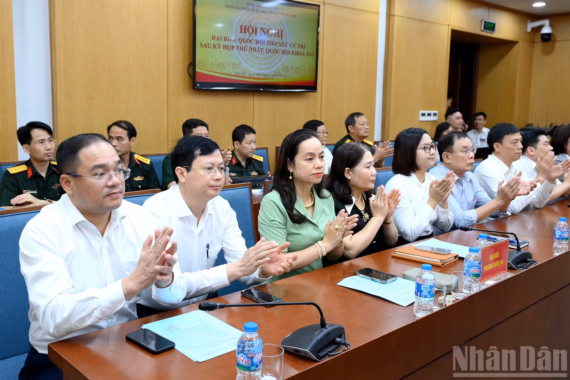 ndo_br_a6-bnd-0712.jpg