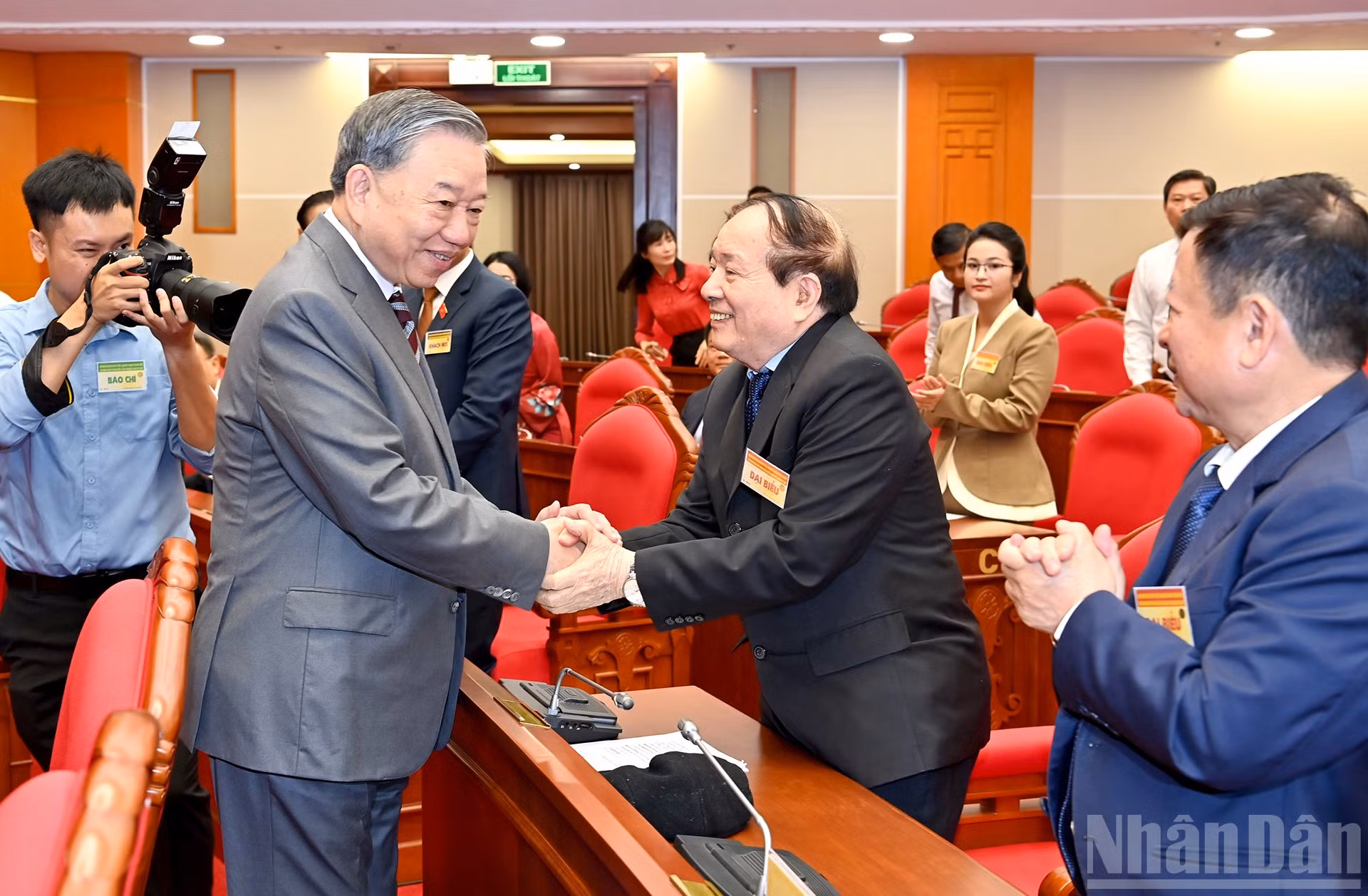 ndo_br_a3-bnd-8279.jpg