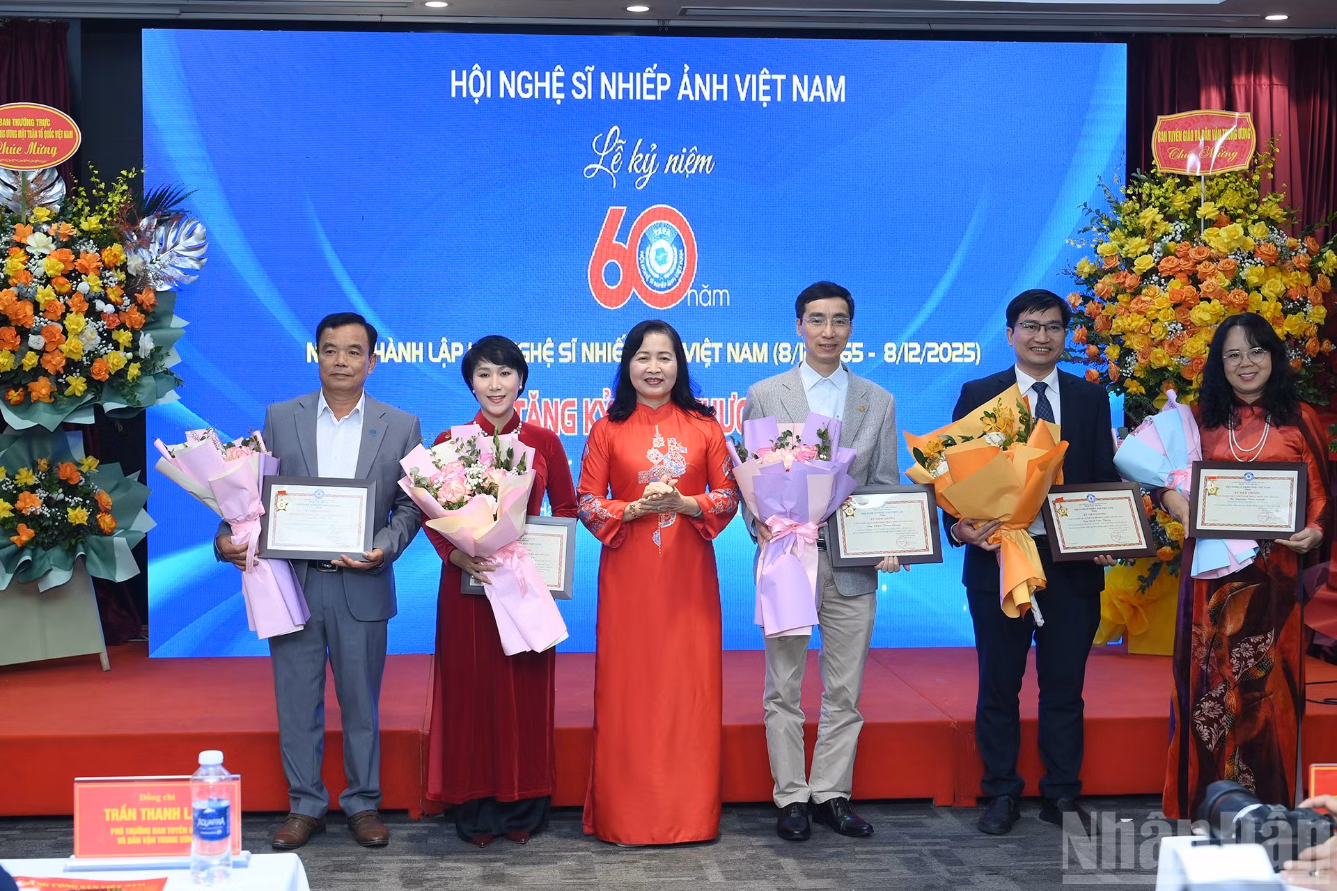 ndo_br_a7-bnd-0822.jpg