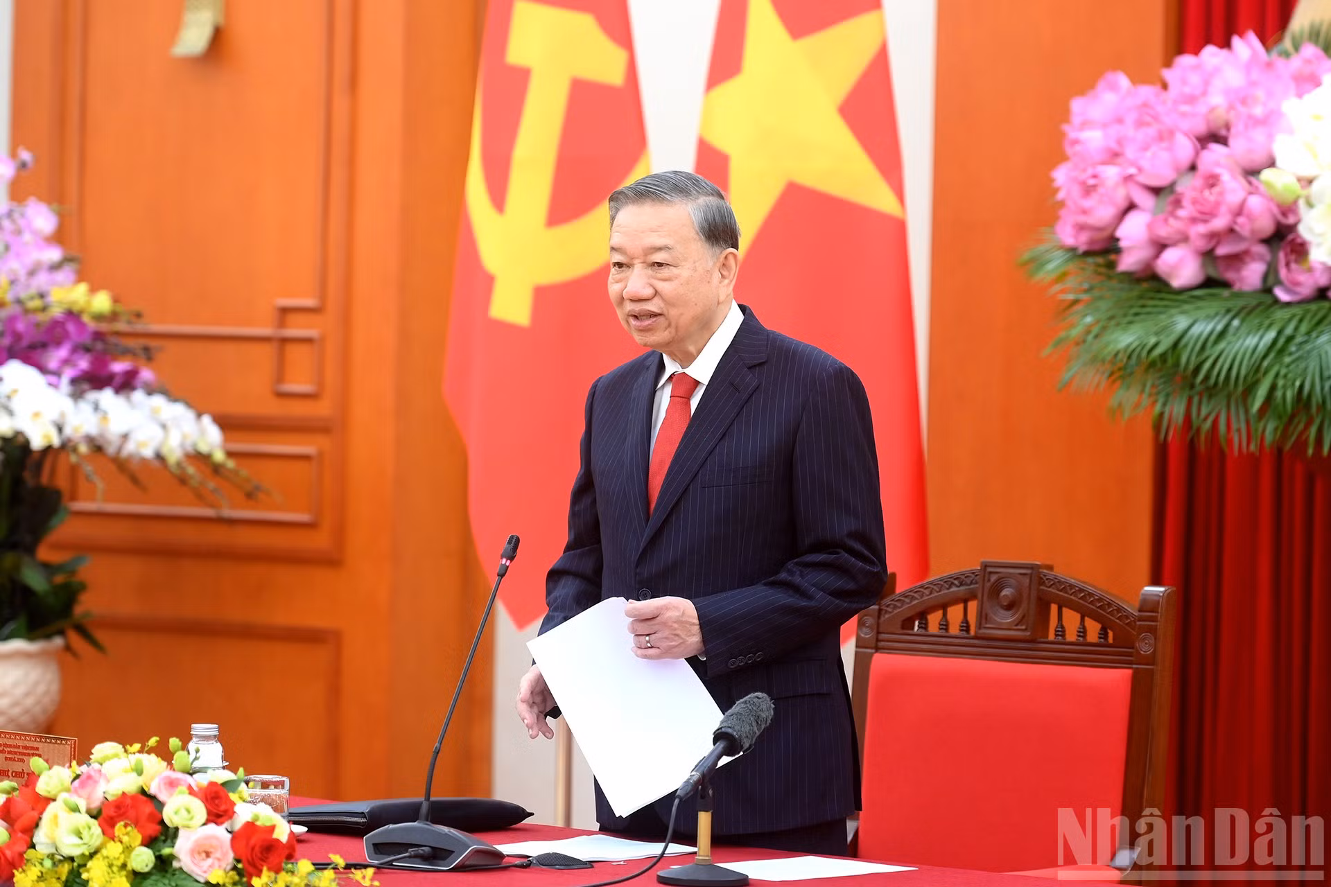 ndo_br_a8-bnd-5772.jpg
