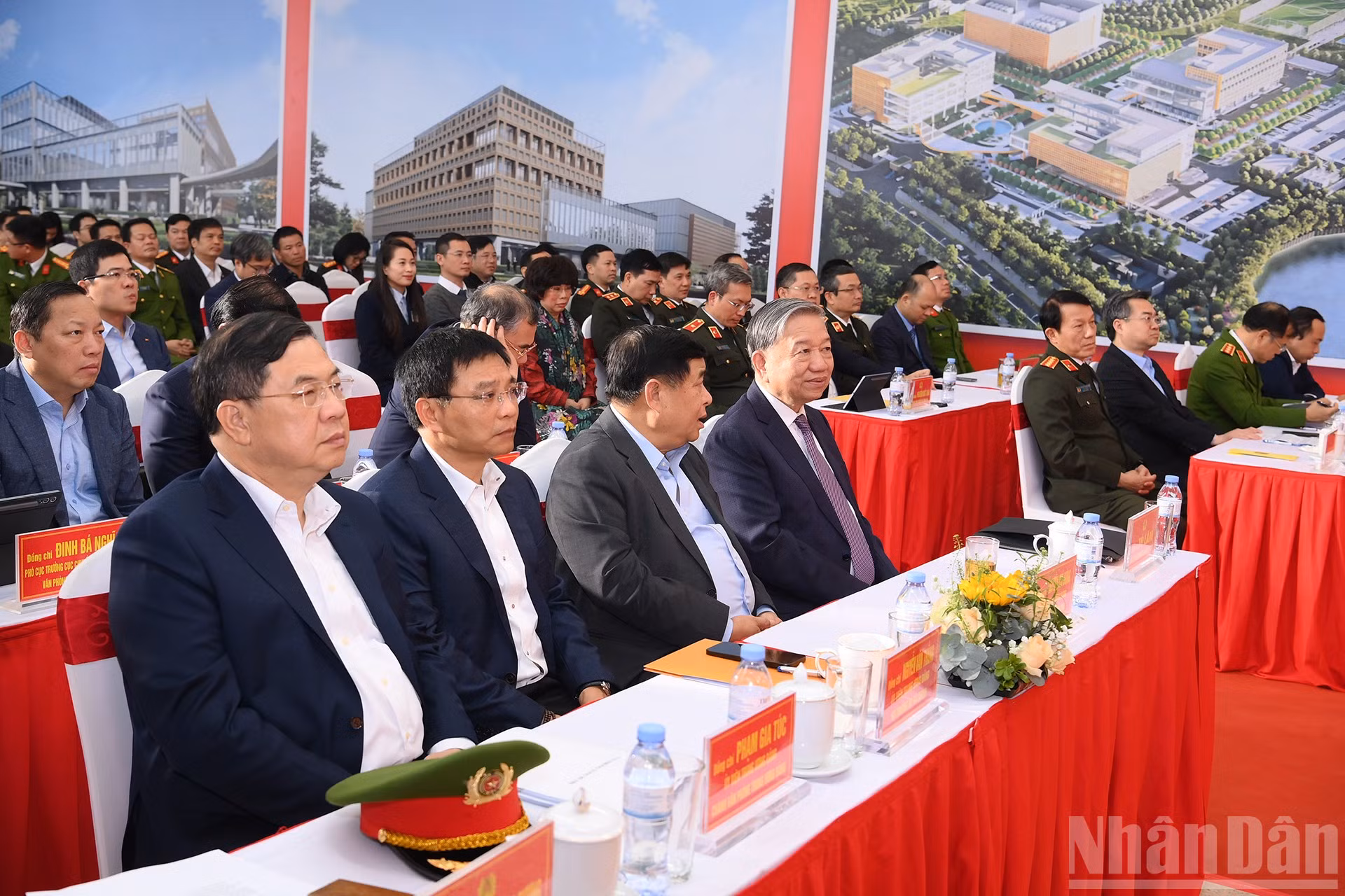 ndo_br_a6-bnd-5651.jpg