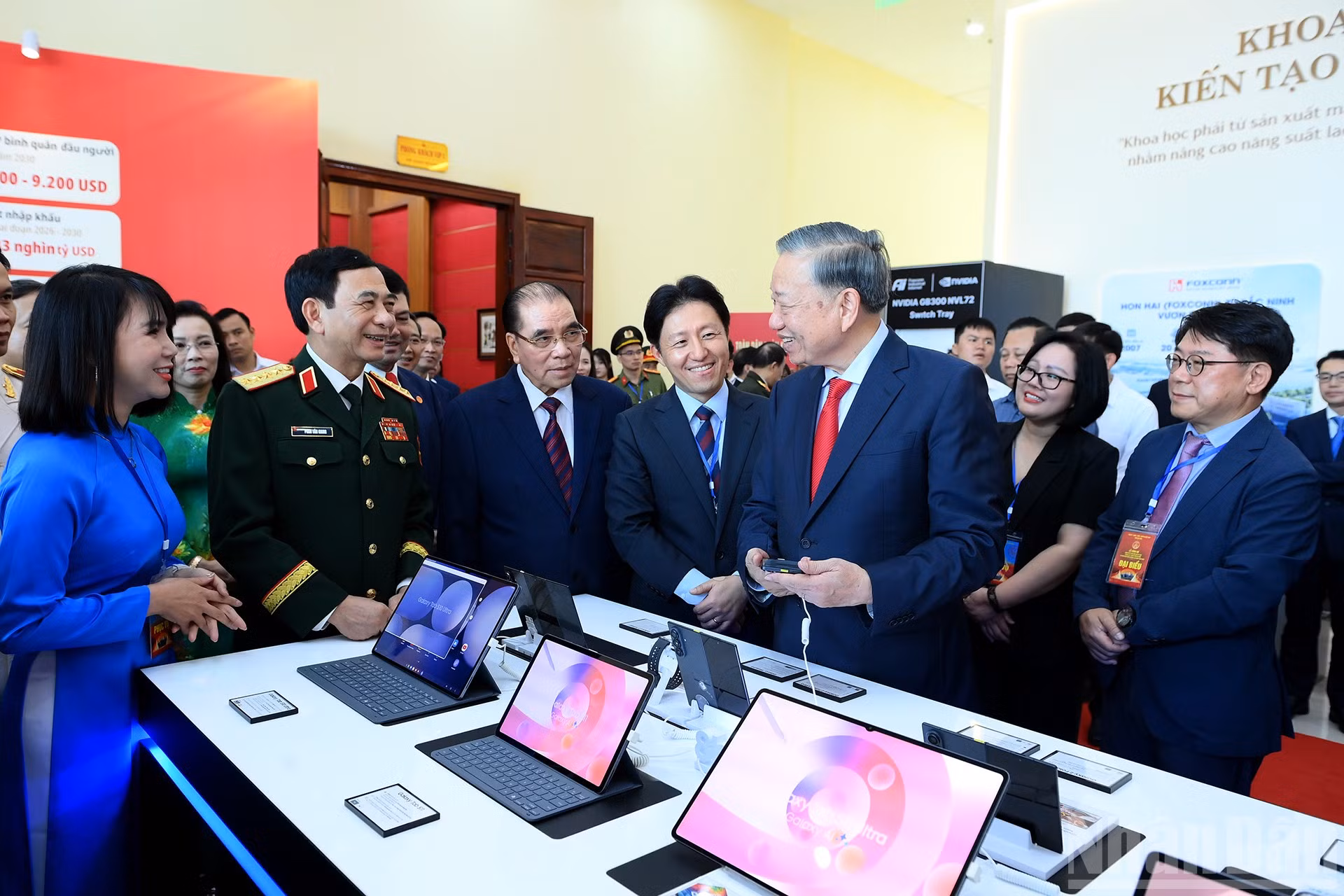 ndo_br_a8-bnd-2325.jpg