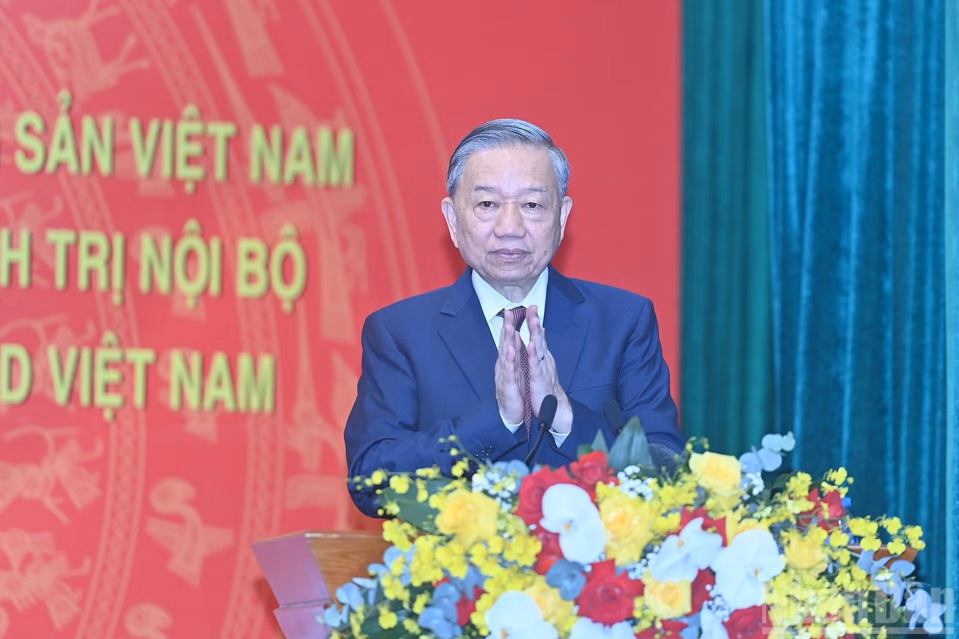 ndo_br_a6-bnd-6379.jpg