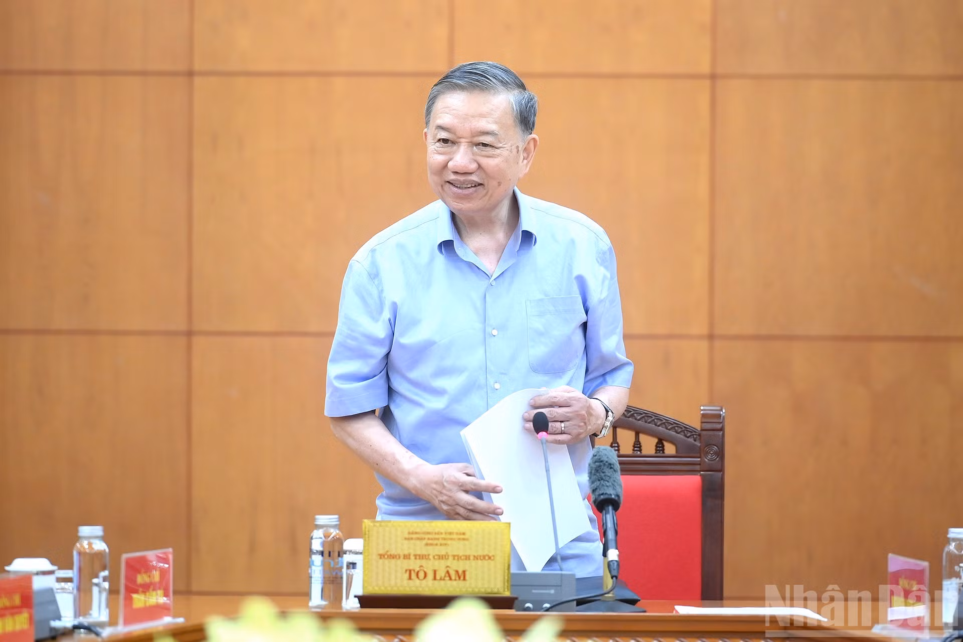 ndo_br_a4-bnd-7309.jpg