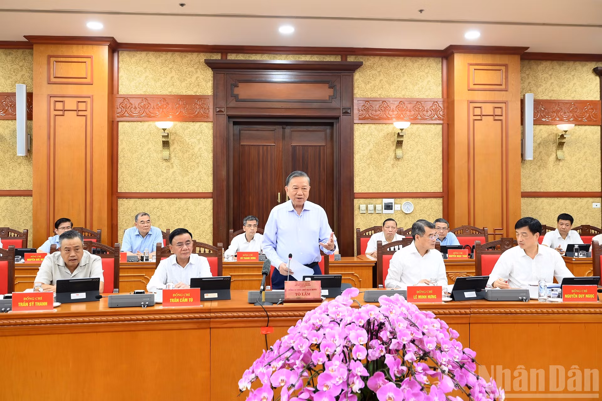 ndo_br_a5-bnd-5221.jpg
