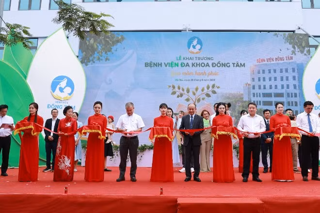 Lễ khai trương Bệnh viện đa khoa Đồng Tâm