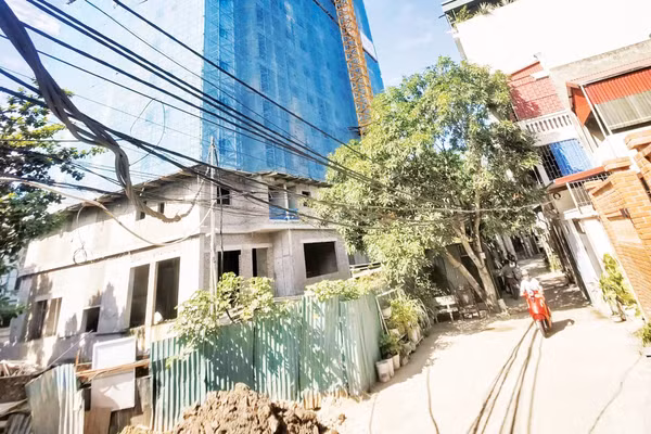 Một dự án nhà ở xã hội trên địa bàn xã Ngọc Hồi (Hà Nội) được bố trí trong khu đất khá chật hẹp. Ảnh: ĐĂNG PHI