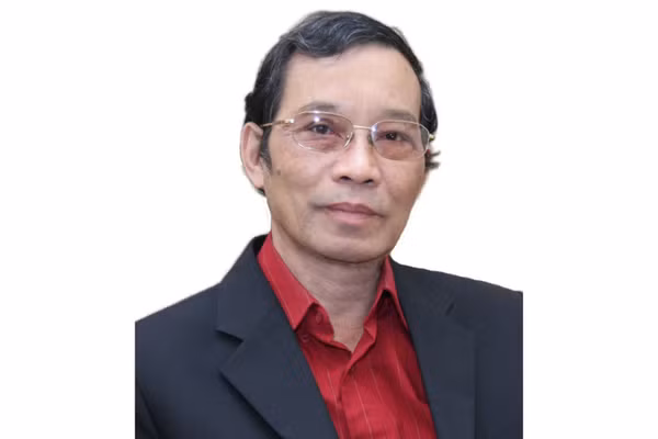 Nhà thơ Bằng Việt.