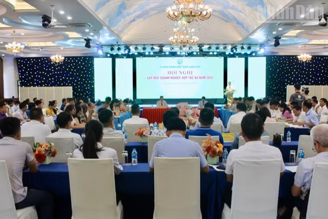 Hội nghị gặp mặt các doanh nghiệp, hợp tác xã năm 2025 của tỉnh Lạng Sơn.
