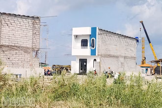 Mẫu nhà thuộc Dự án nhà ở xã hội Khu đô thị Phú Cường Phú Quý do Công ty Cổ phần Phú Cường Hoàng Gia thực hiện.