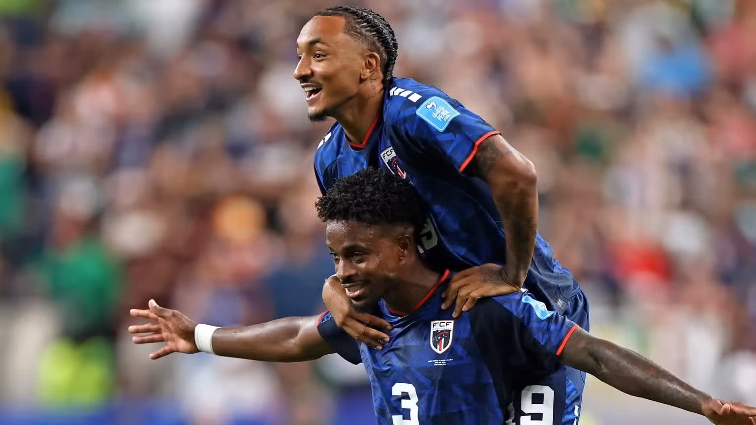 cabo-verde-players-celebrate-520.jpg