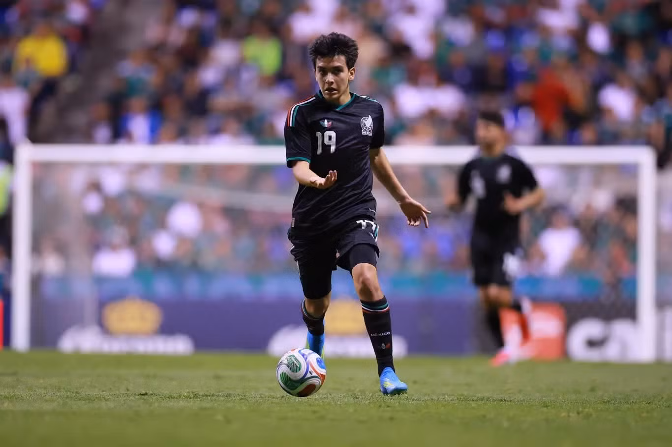 gilberto-mora-in-action-against-ghana.jpg