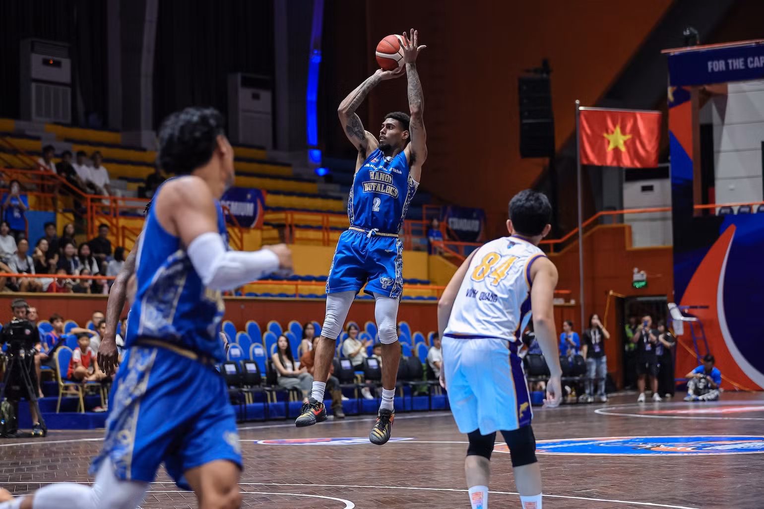 4-aj-bramah-dat-hieu-suat-dut-diem-tam-trung-an-tuong.jpg