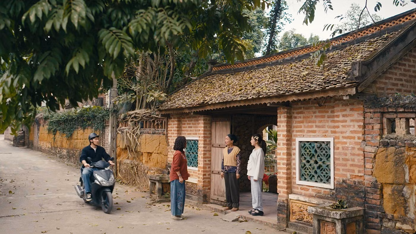 nguocduong-boicanh.jpg
