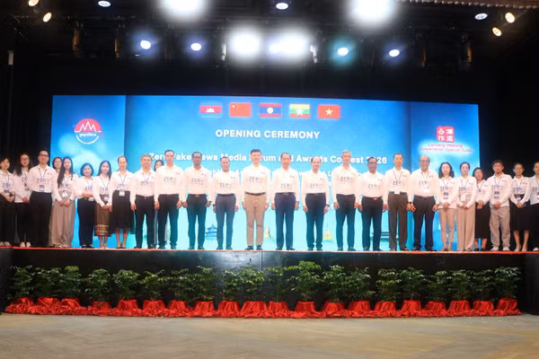 Các đại biểu dự diễn đàn truyền thông và lễ trao giải cuộc thi về chống tin giả năm 2026. (Ảnh: CTV)