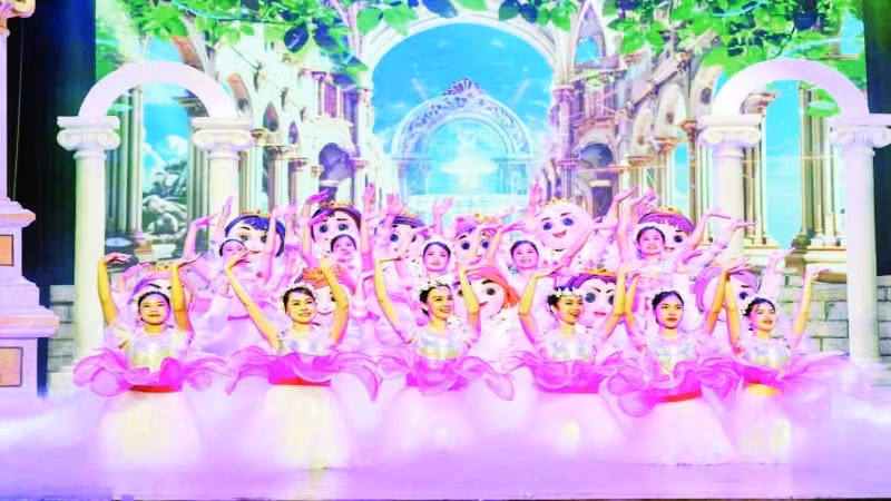 Vở kịch sân khấu truyền hình “Bầy chim thiên nga”.