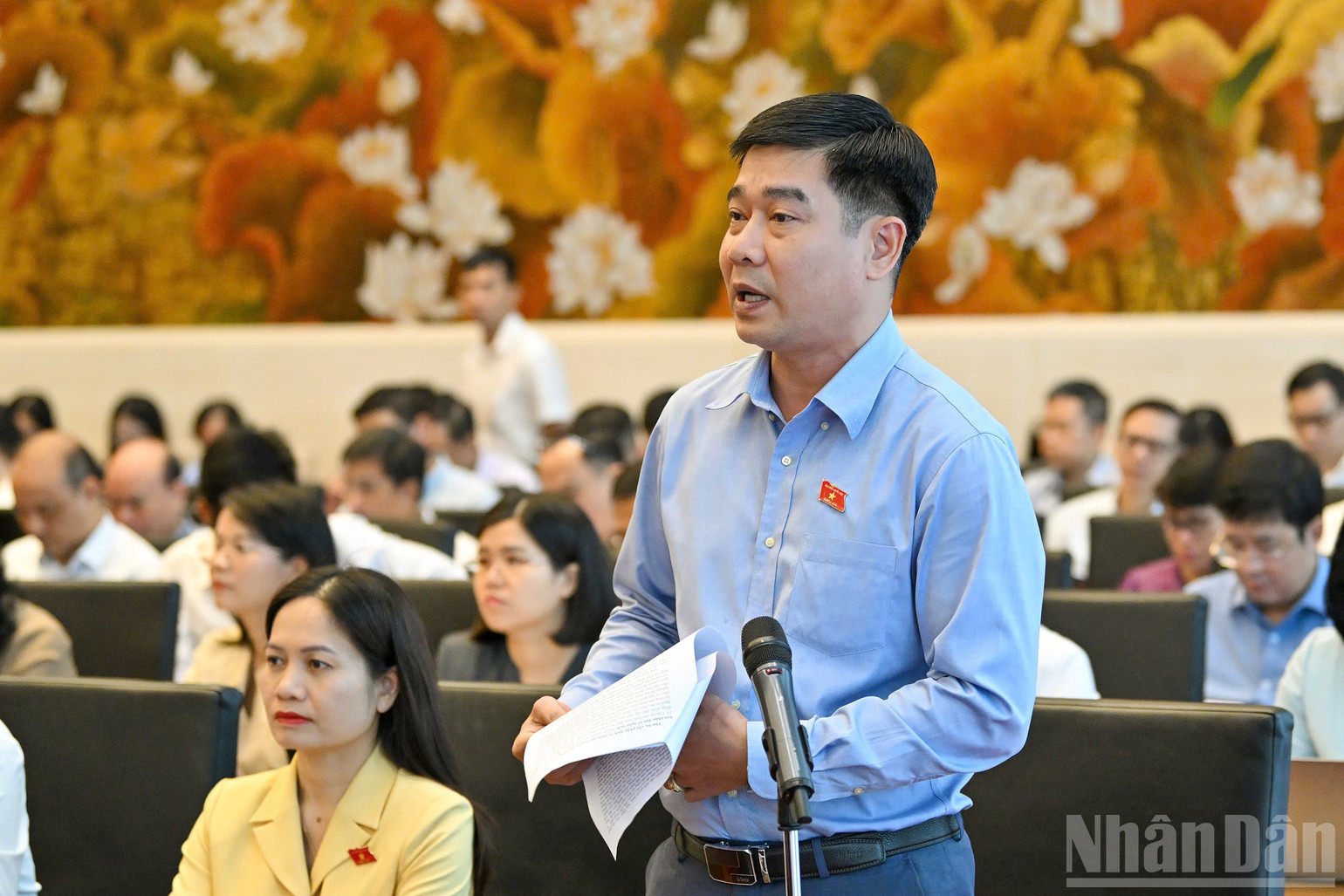Đại biểu L&ecirc; Thanh Ho&agrave;n - Đo&agrave;n đại biểu Quốc hội tỉnh Thanh H&oacute;a ph&aacute;t biểu. (Ảnh: THỦY NGUY&Ecirc;N)