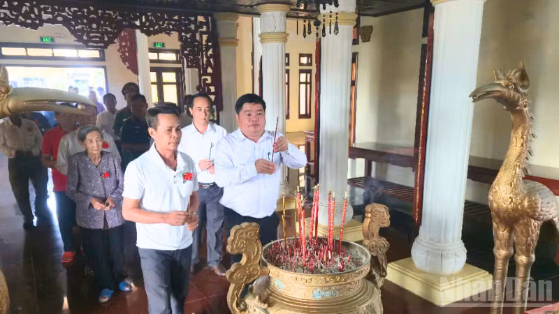 ndo_br_thiet-ke-chua-co-ten-1956.png