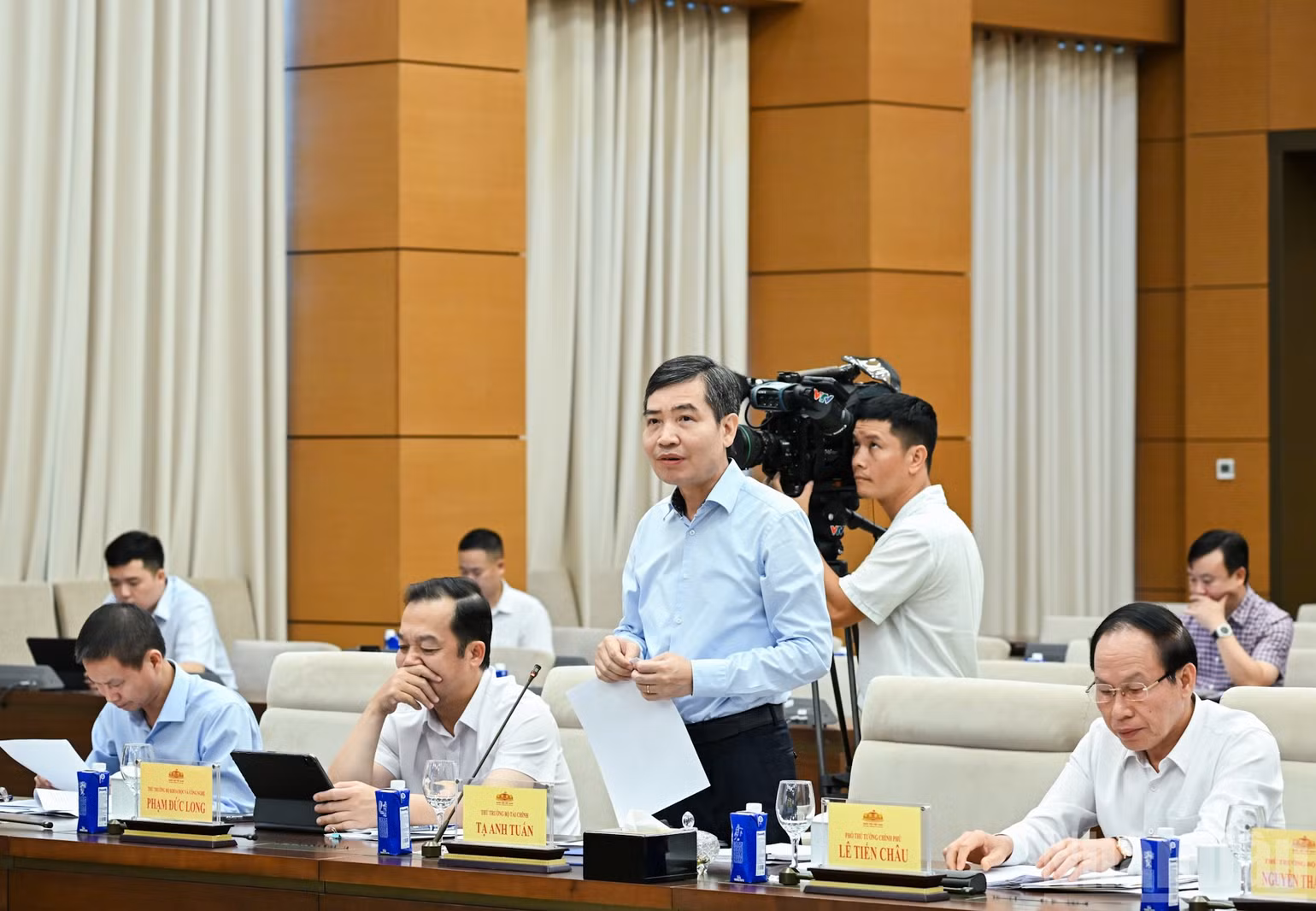 ndo_br_tt-bo-tai-chinh-ta-anh-tuan.jpg
