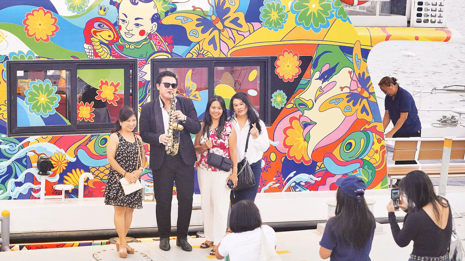 6the-anh-003.jpg