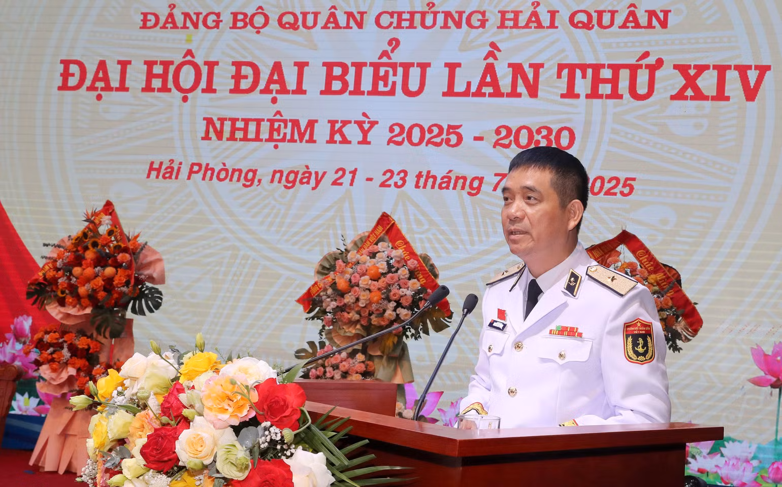 ad0i6405.jpg