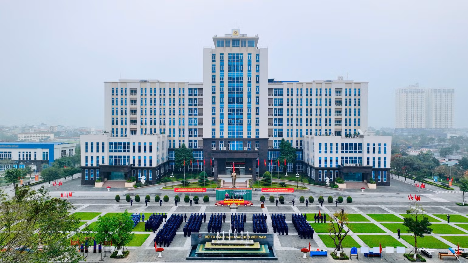 quang-canh-buoi-le.jpg