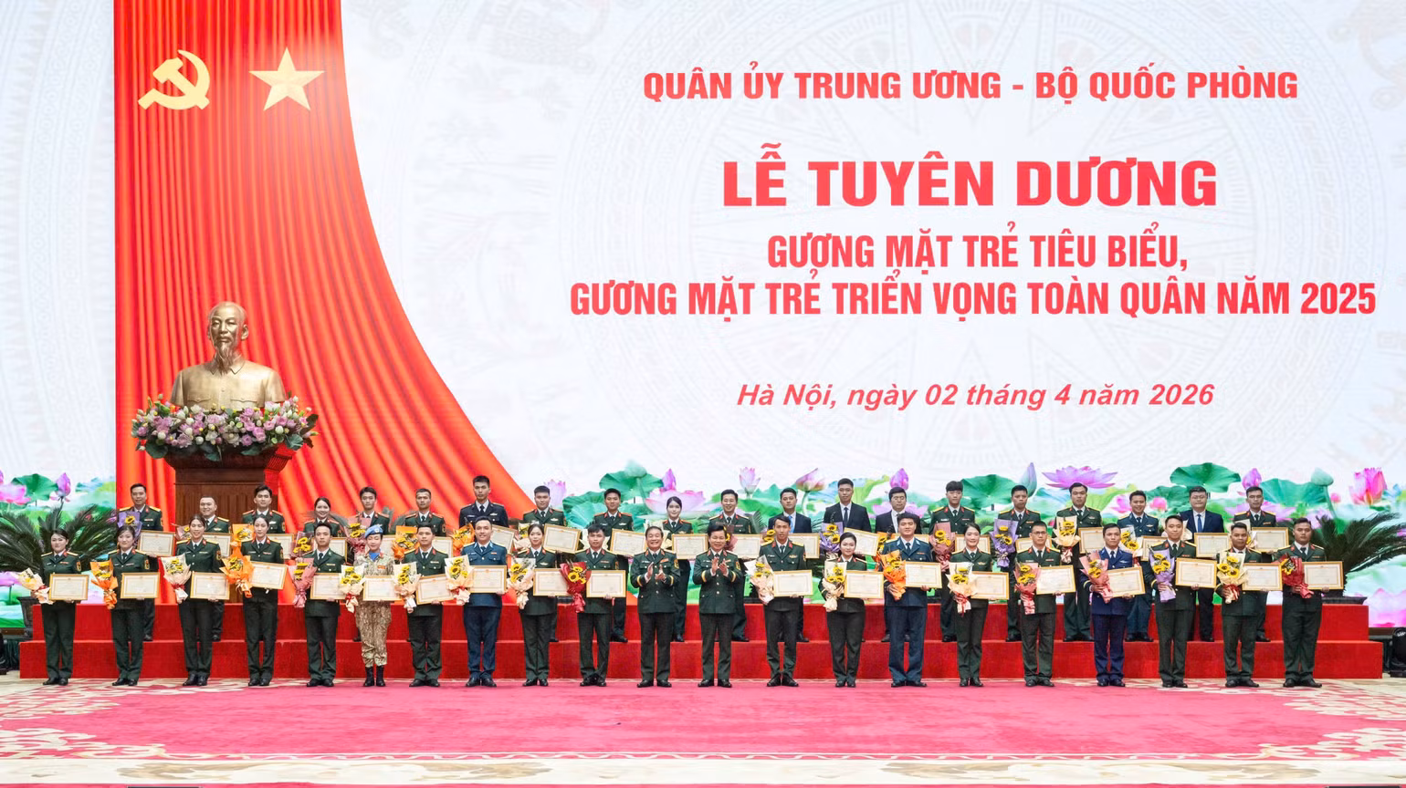 z7684362909222-1d8e85e4d316c394aaf60e844180a4ef.jpg