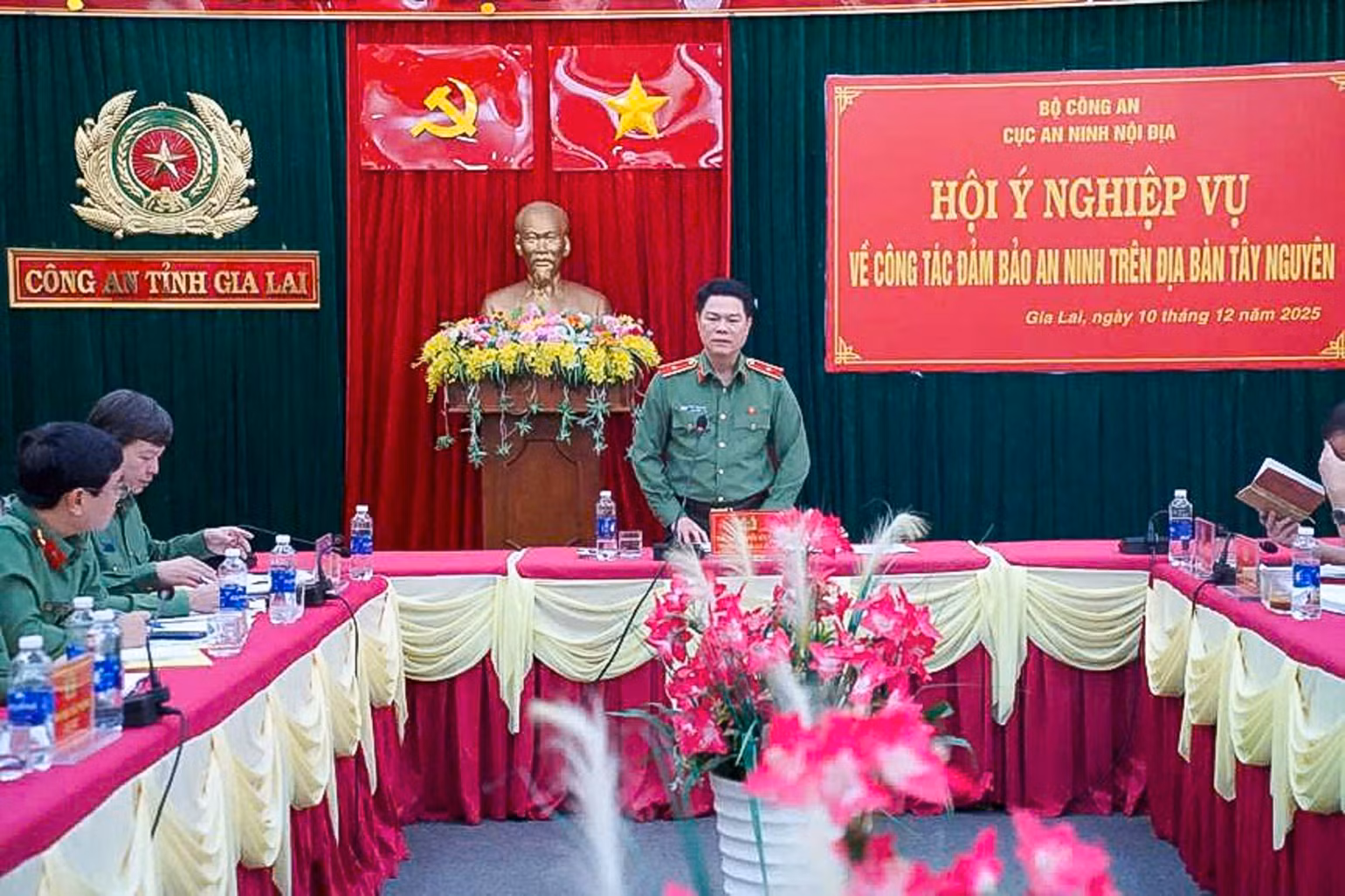 an-ninh-00.jpg