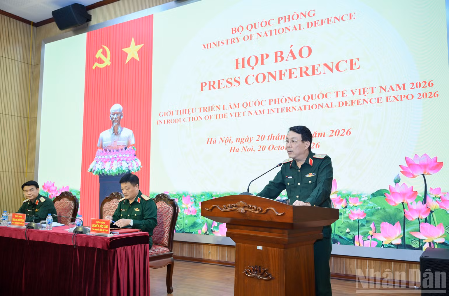 ndo_br_hop-bao-trien-lam-qp-3.jpg