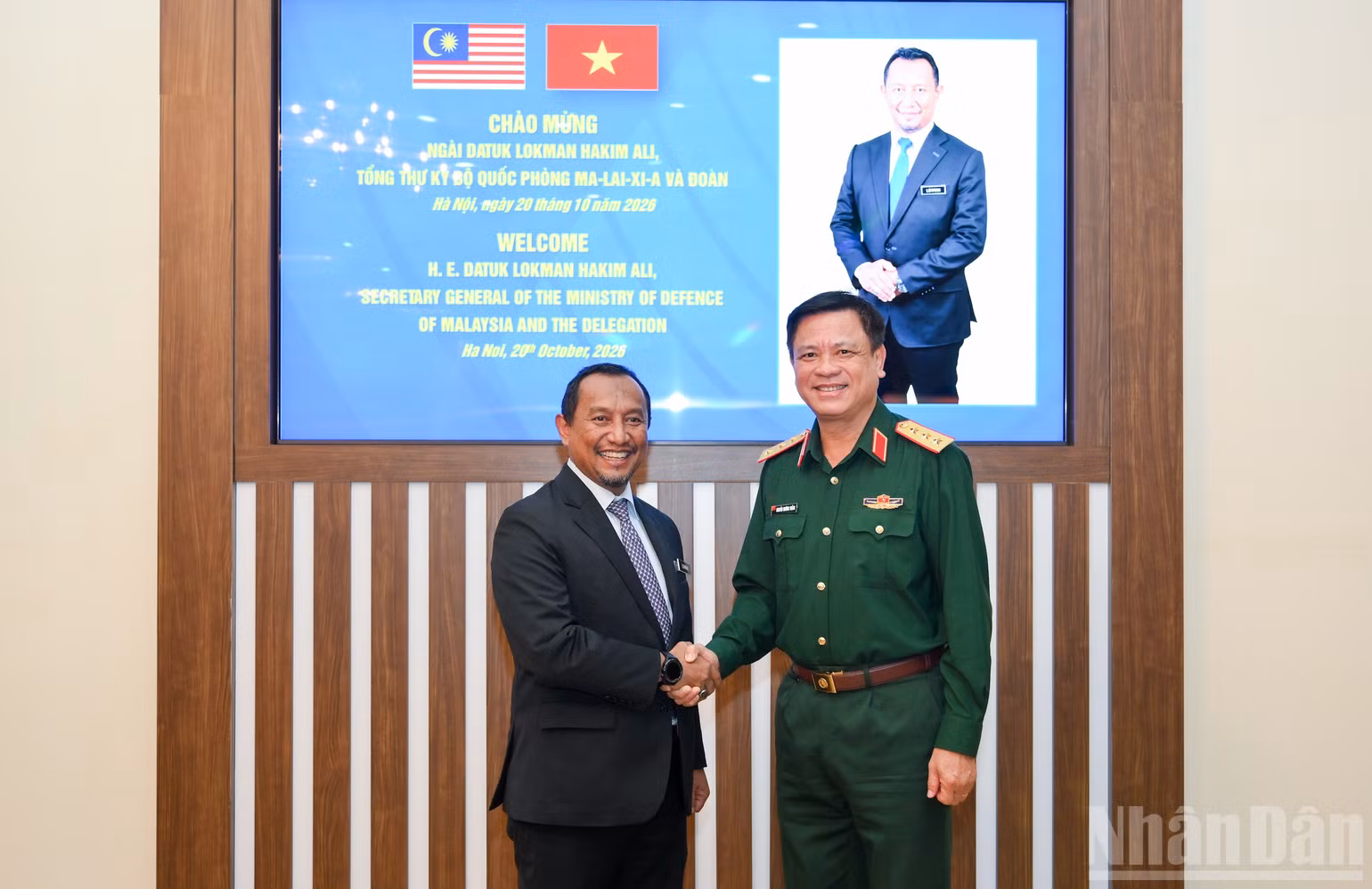 ndo_br_doan-malay-2.jpg