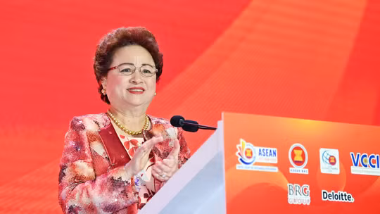 Anh hùng Lao động Nguyễn Thị Nga: Hành trình được viết nên bằng trí tuệ, bản lĩnh và khát vọng phụng sự đất nước