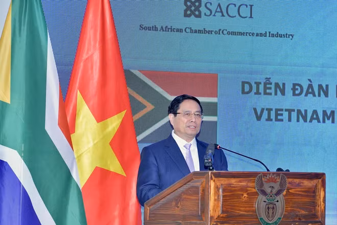 Thủ tướng Chính phủ Phạm Minh Chính phát biểu ý kiến tại Diễn đàn Doanh nghiệp Việt Nam-Nam Phi. (Ảnh: Thanh Giang)