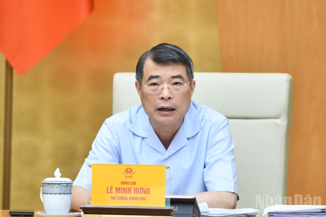 Bí thư Đảng ủy Chính phủ, Thủ tướng Chính phủ Lê Minh Hưng phát biểu ý kiến tại hội nghị. (Ảnh: THANH GIANG)