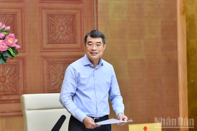 Thủ tướng Chính phủ Lê Minh Hưng phát biểu ý kiến chỉ đạo tại cuộc làm việc với Bộ Văn hóa, Thể thao và Du lịch. (Ảnh: Thanh Giang)