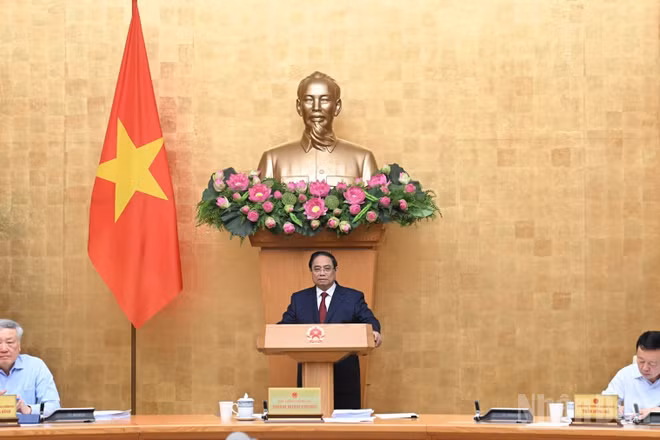 Thủ tướng Phạm Minh Chính chủ trì Hội nghị trực tuyến Chính phủ với địa phương. (Ảnh: TRẦN HẢI)
