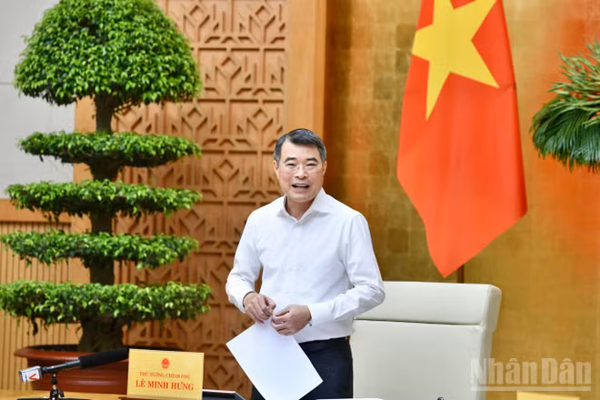 Thủ tướng Chính phủ Lê Minh Hưng phát biểu ý kiến chỉ đạo tại Phiên họp Chính phủ thường kỳ tháng 5. (Ảnh: THANH GIANG)