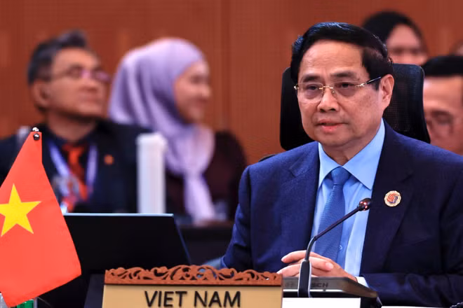 Thủ tướng Chính phủ Phạm Minh Chính phát biểu ý kiến tại Hội nghị Cấp cao Đông Á (EAS) lần thứ 20. (Ảnh: VGP/Nhật Bắc)
