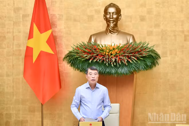 Thủ tướng Chính phủ Lê Minh Hưng chủ trì Phiên họp Chính phủ chuyên đề về xây dựng pháp luật tháng 8/2026. (Ảnh: THANH GIANG)