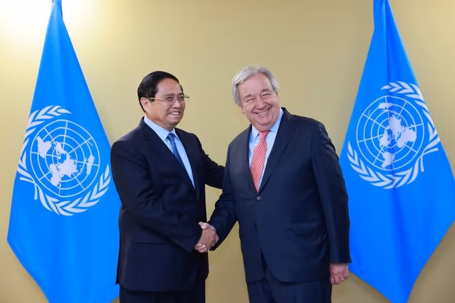 Thủ tướng Chính phủ Phạm Minh Chính và Tổng Thư ký Liên hợp quốc Antonio Guterres. (Ảnh: Nhật Bắc/VGP)