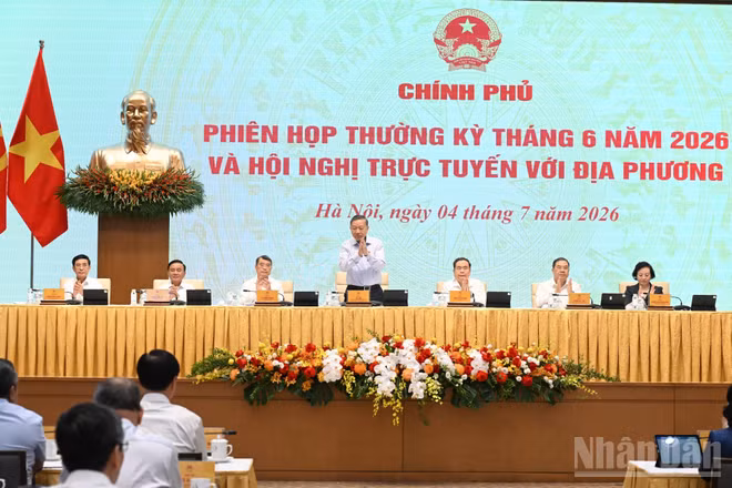 Tổng Bí thư, Chủ tịch nước Tô Lâm dự và chỉ đạo Phiên họp Chính phủ thường kỳ tháng 6 và Hội nghị trực tuyến với địa phương. (Ảnh: TRẦN HẢI)