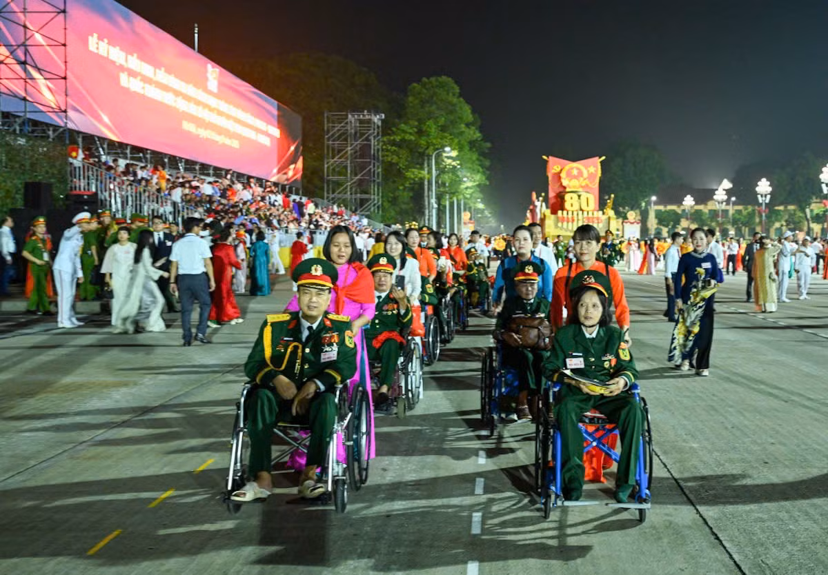 cac-cuu-chien-binh-ve-du-le-1.jpg