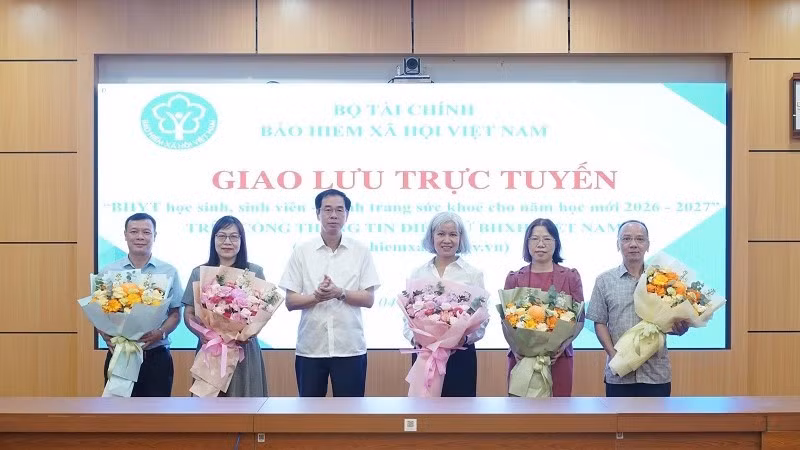 bhxh-vietnam-giao-luu-truc-tuyen-ve-bhyt-hoc-sinh-sinh-vien.jpg