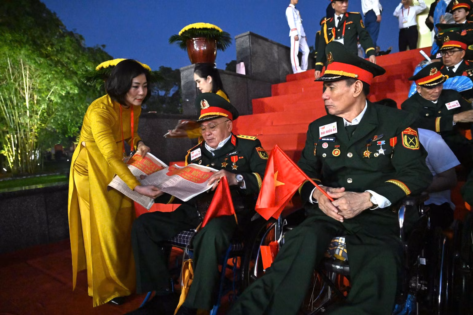 cuu-chien-binh-o-quang-truong-ba-dinh-1.jpg