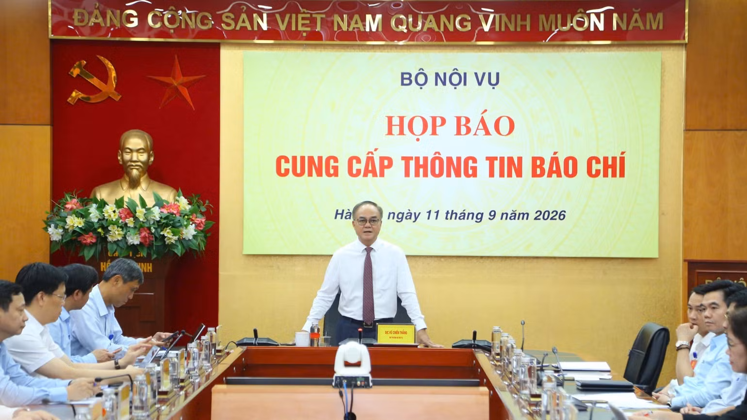 thu-truong-bo-noi-vu-vu-chien-thang.jpg